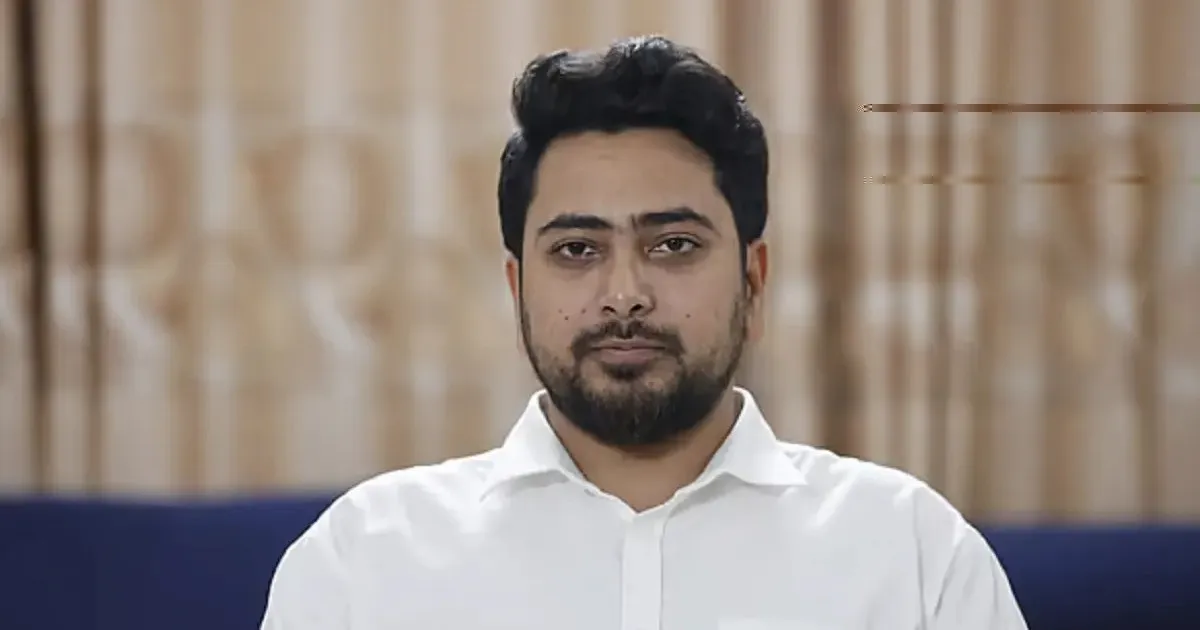 সাবেক উপদেষ্টাদের নিয়ে বিস্ফোরক মন্তব্য নাহিদ ইসলামের: ‘অনেকে নিজেদের আখের গুছিয়েছে, খুঁজছে সেফ এক্সিট’