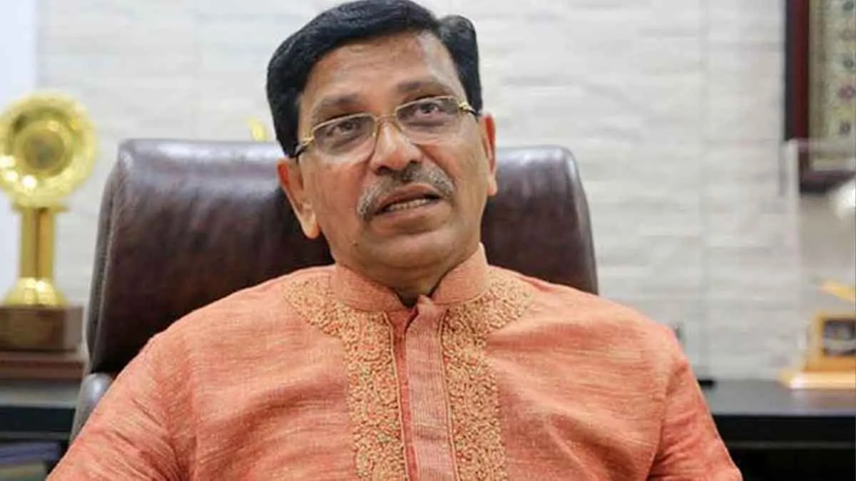 ২ নভেম্বর হানিফসহ চারজনের বিরুদ্ধে অভিযোগ গঠনের আদেশ দিতে যাচ্ছে ট্রাইব্যুনাল