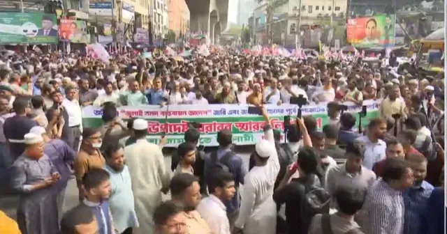 প্রধান উপদেষ্টা ড. ইউনূসের কাছে পাঁচ দফা দাবি নিয়ে যমুনায় জামায়াতসহ আট দল