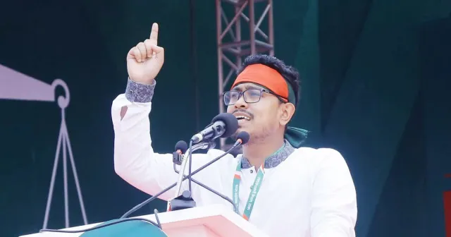 অন্তর্বর্তী সরকারকে হুঁশিয়ারি সাদিক কায়েমের — “হাসিনার মতো সেফ এক্সিট এবার হবে না”