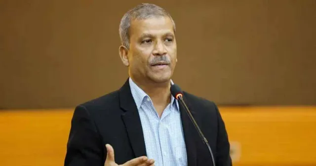 ই-পারিবারিক আদালত বিচারপ্রার্থীর ভোগান্তি কমাবে: উদ্বোধনীতে ড. আসিফ নজরুল
