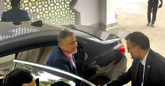এই সপ্তাহেই নির্বাচনী তফসিল আসছে: প্রধান বিচারপতির পূর্ণ সহায়তার আশ্বাস পেলেন সিইসি