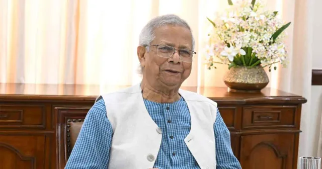 আগামী নির্বাচনকে ঐতিহাসিক করতে দৃঢ় প্রতিজ্ঞ সরকার: ইউএনওদের কঠোর নির্দেশ প্রধান উপদেষ্টার
