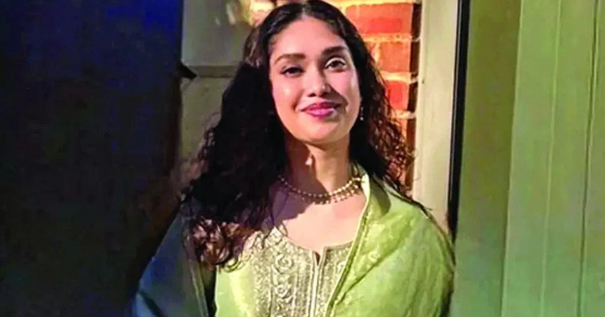 এনআইডি নিবন্ধন সম্পন্ন করলেন ব্যারিস্টার জাইমা রহমান