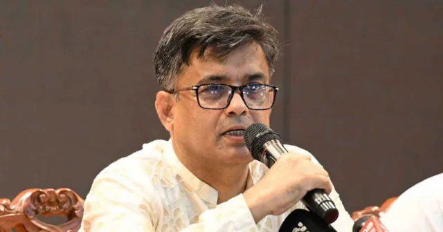 মোবাইল ফোন আমদানিতে ট্যাক্স কমলো, কমতে পারে বাজারদর: প্রেসসচিব