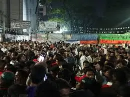 ঢাকা–৮ আসনের ফল ঘোষণা ঘিরে বিভাগীয় কমিশনার কার্যালয়ে উত্তেজনা