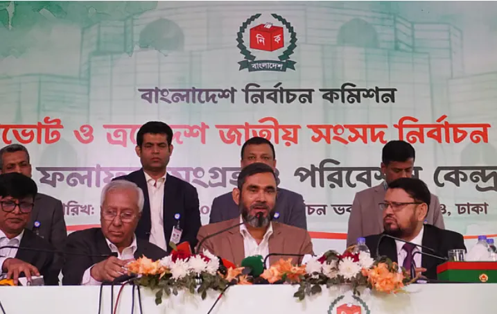 ‘জাতি হিসেবে আমরা বিজয়ী’—নির্বাচন কমিশনার সানাউল্লাহ