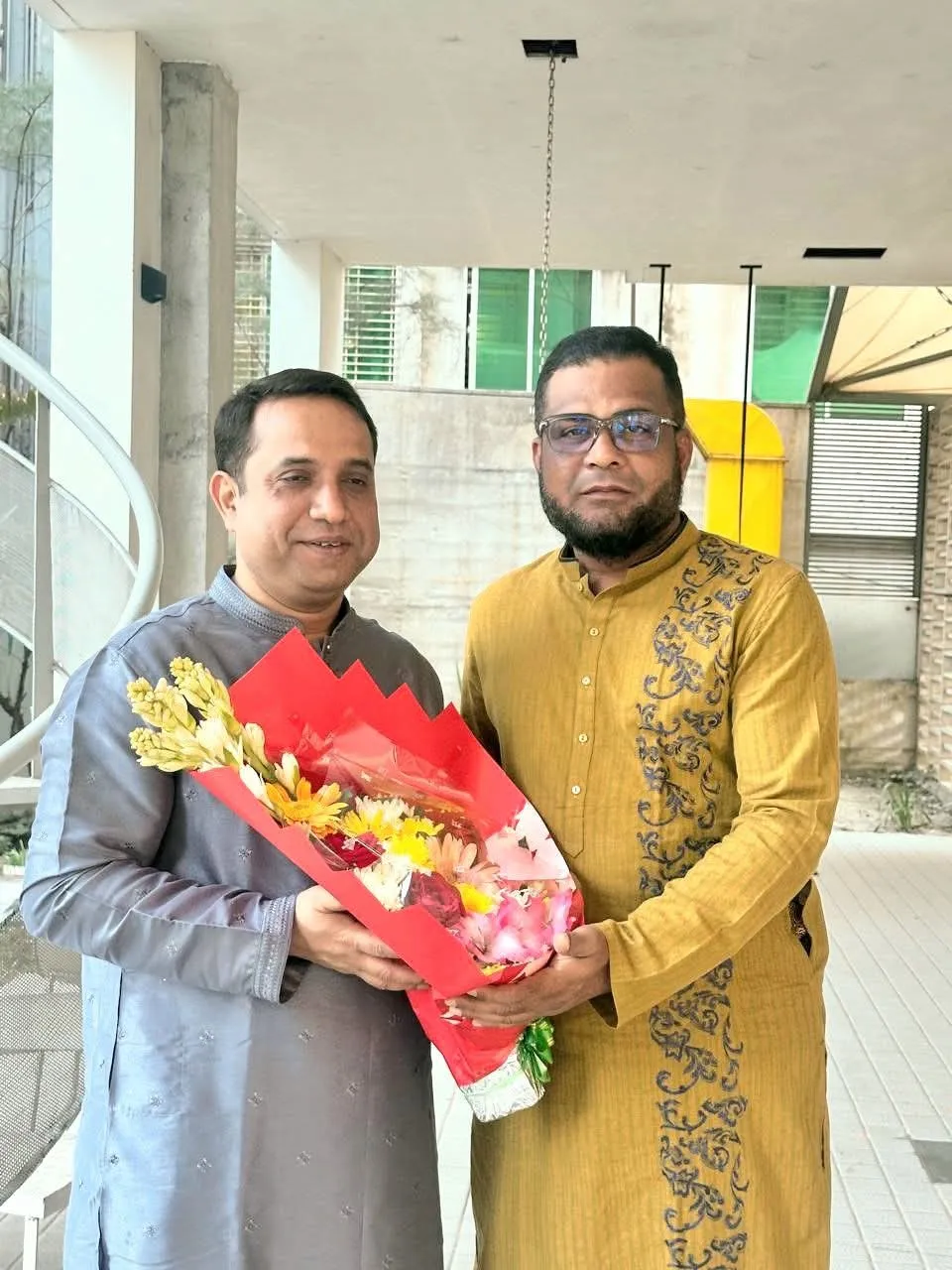 এমপি রুবেলের সাথে সৌজন্য সাক্ষাৎ করলেন আসাদুজ্জামান জুয়েল।