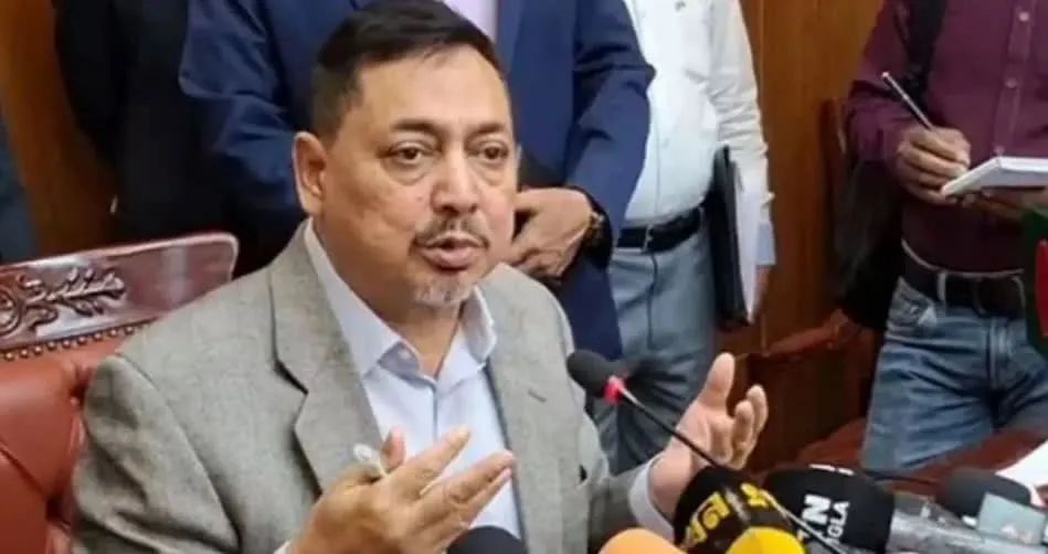 দেরিতে অফিসে এলে সরকারি কর্মকর্তা-কর্মচারীদের বিরুদ্ধে কঠোর ব্যবস্থা: মন্ত্রিপরিষদ সচিব