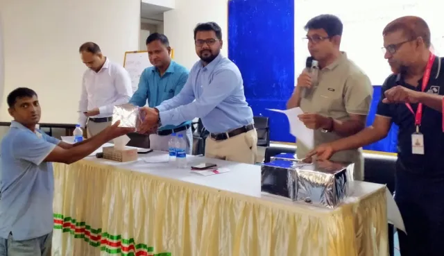 ময়মনসিংহ এলিট খামারিদের দক্ষতা বাড়াতে গাভী পালন ও লাভজনক খামার ব্যবস্থাপনা বিষয়ক খামারি প্রশিক্ষণ অনুষ্ঠিত